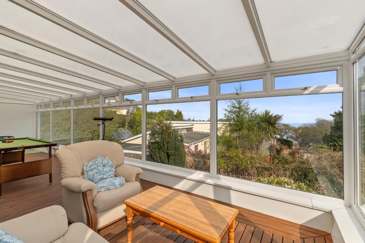 Sunningdale - Beach Side Cottage, Sea Views, Parking Saundersfoot Exterior photo