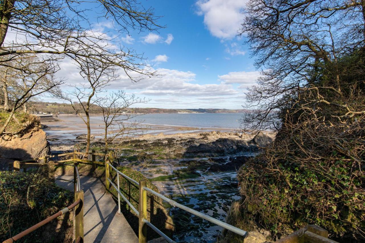 Sunningdale - Beach Side Cottage, Sea Views, Parking Saundersfoot Exterior photo